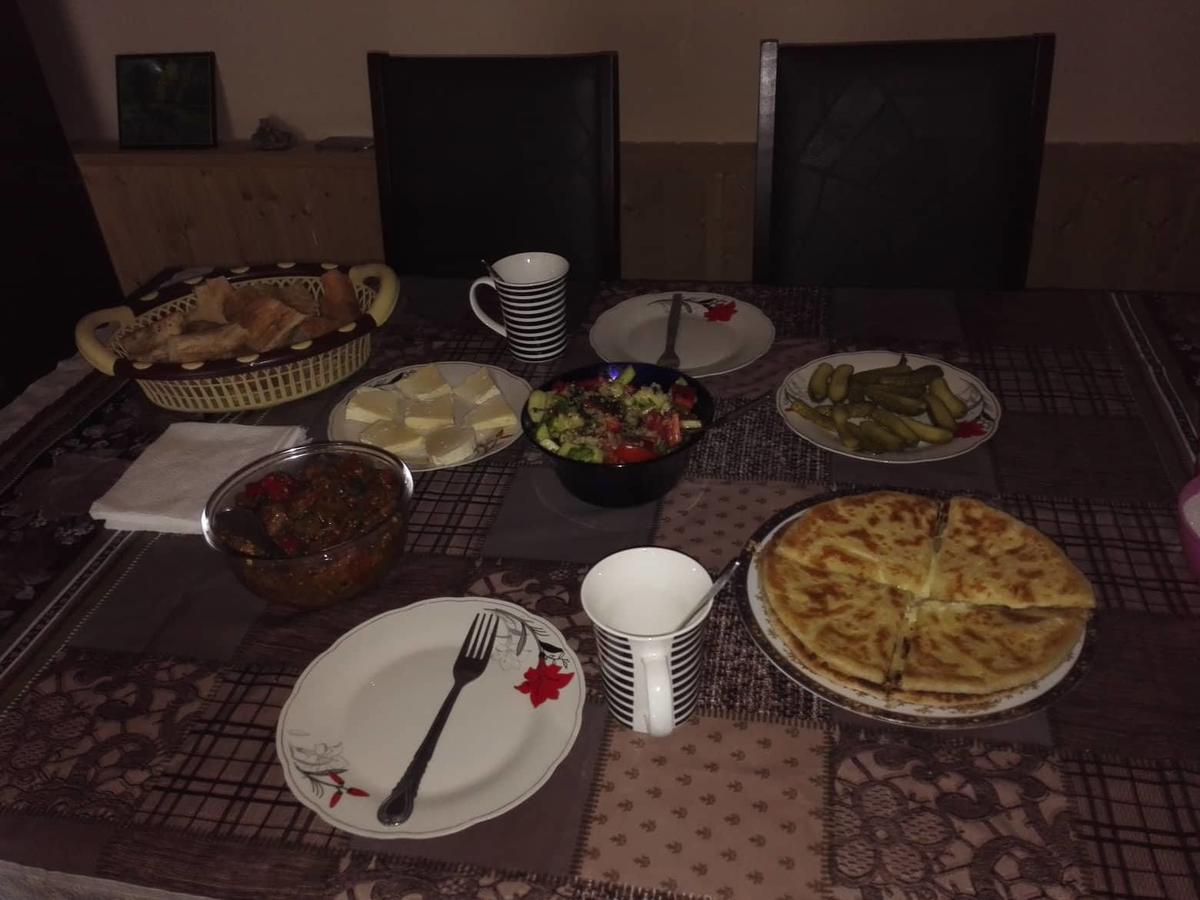Lali'S Guest House In Juta Dış mekan fotoğraf